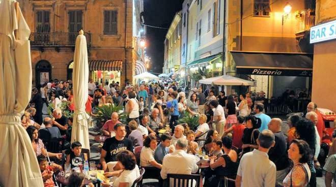 Апартаменти Buona Vacanza Боргетто-Санто-Спірито Екстер'єр фото